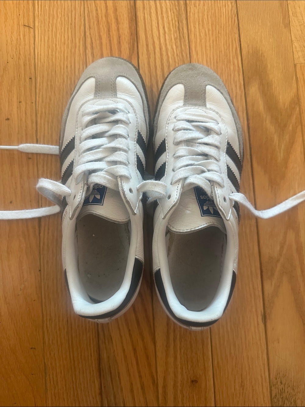Adidas Sambas Size US 5 - Picture 2 of 7